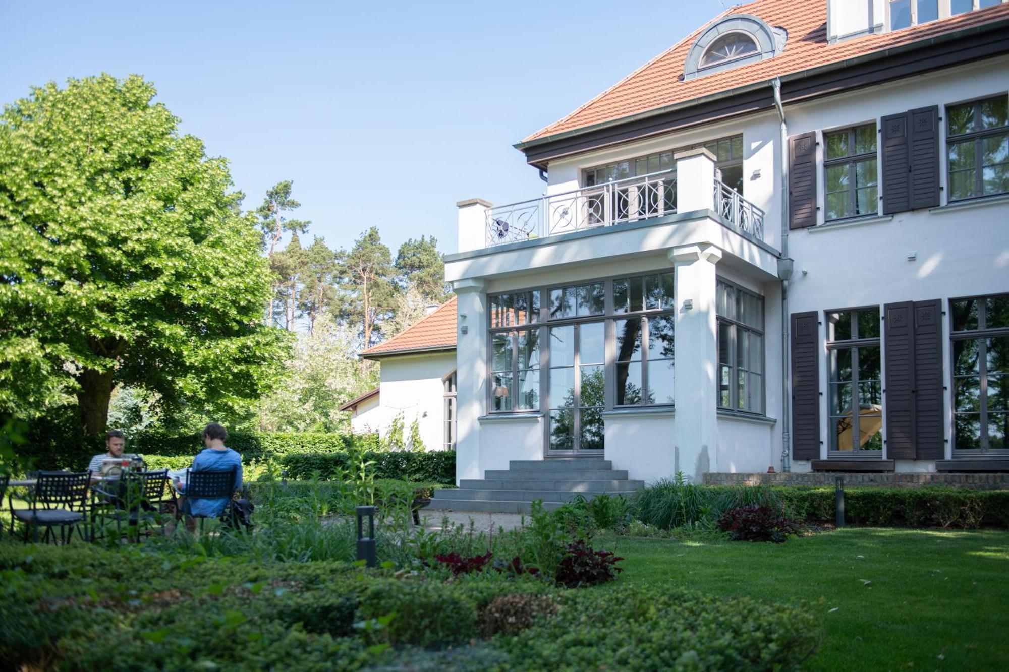 Herrenhaus Roeddelin Templin Exterior foto
